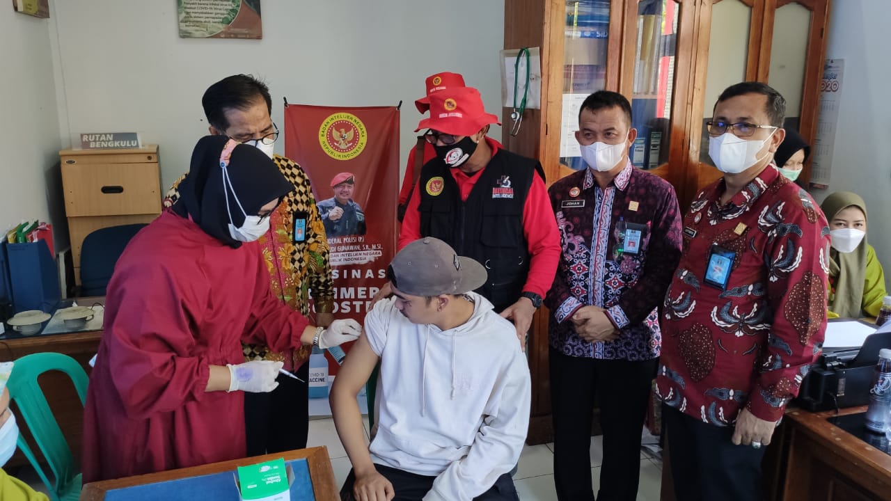 Percepat Capain Vaksinasi di Bengkulu, Binda Bengkulu sasar Mahasiswa dan Warga Binaan